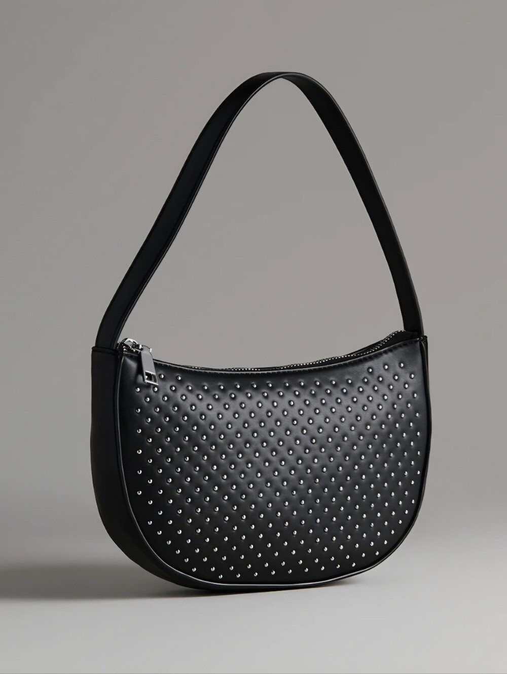 SHIRALEAH ROXY SHOULDER BAG IN BLACK